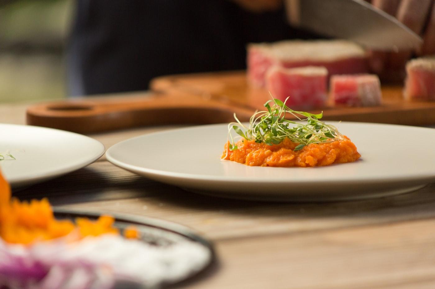 Food & restaurant — 2